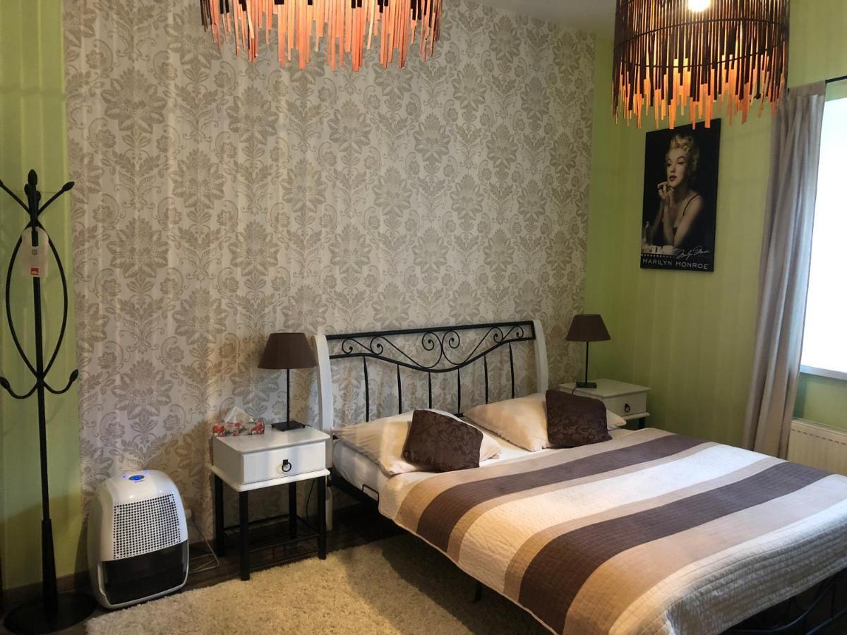 Dum Pod Radnici Pokoje Žamberk Extérieur photo